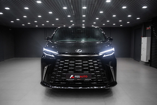 LexusㅤLM, II