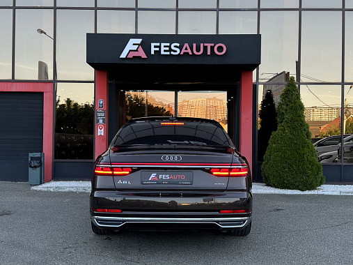 Audi A8 IV