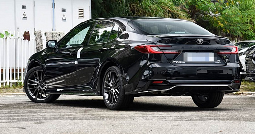 Toyota Camry IX (XV85)