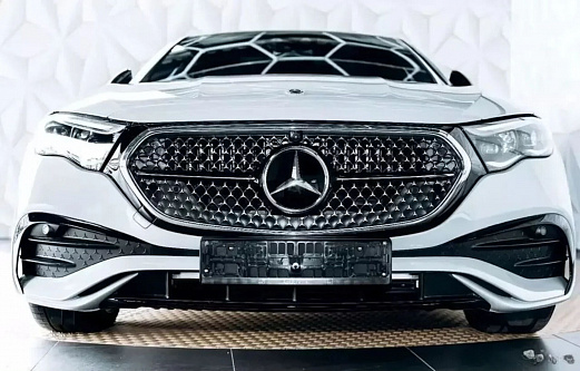 Mercedes-BenzㅤE-Класс