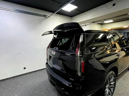 CadillacㅤEscalade, V