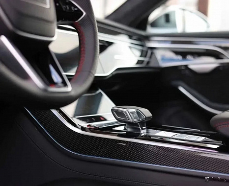 AudiㅤS8