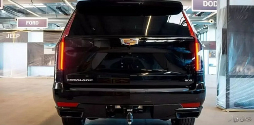 CadillacㅤEscalade, V