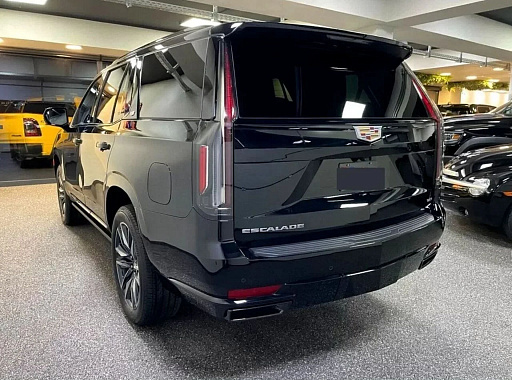 CadillacㅤEscalade, V