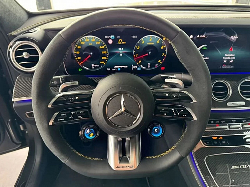 Mercedes-BenzㅤE-Класс AMG